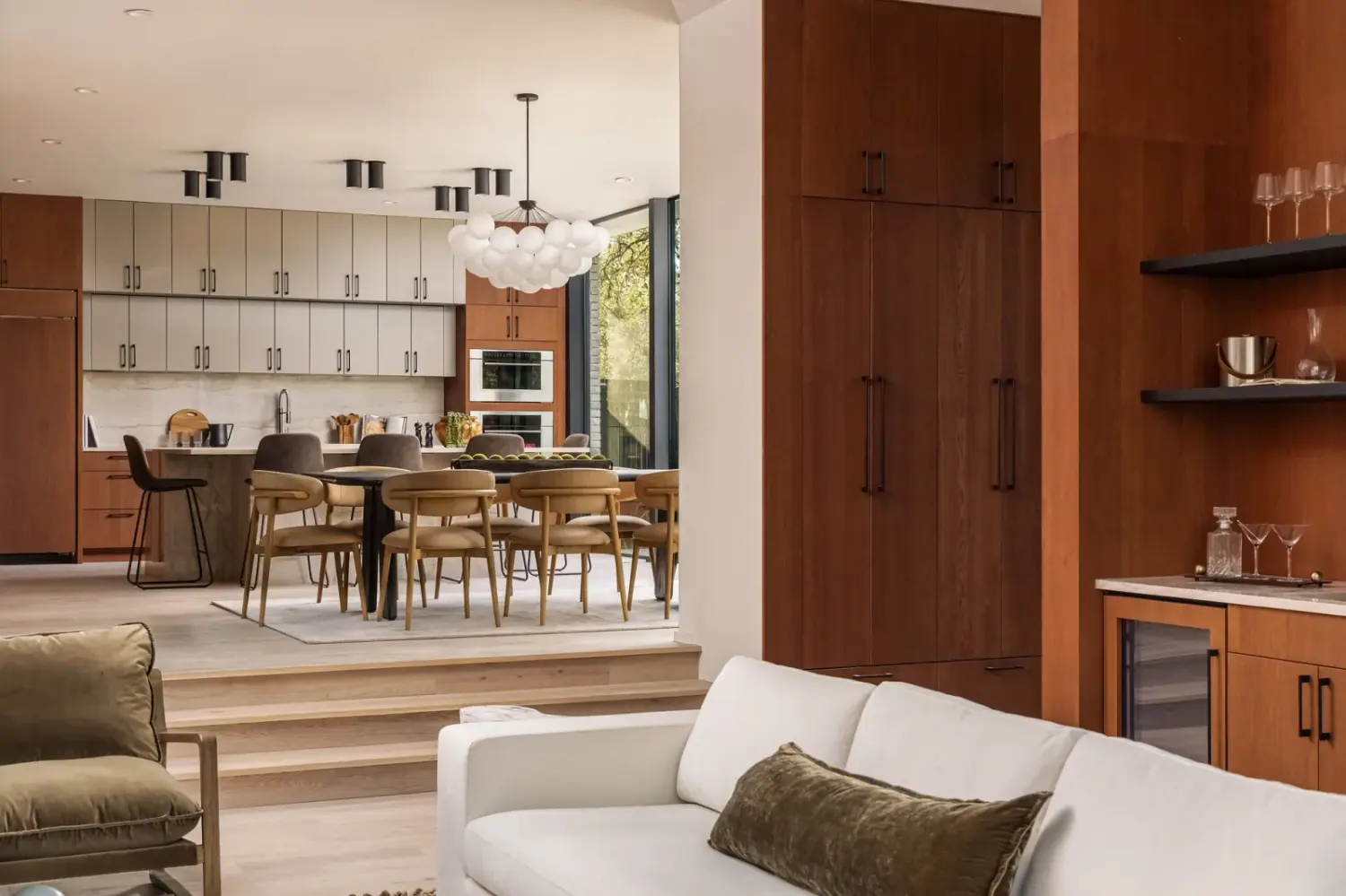 Columbus Street — Home Staging interior design project