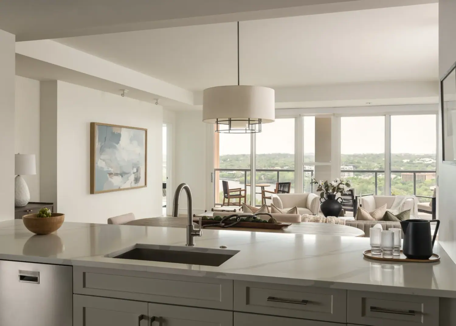 Four Seasons Residences 1109 — gallery image 4